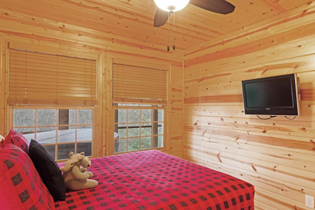 Kingfisher Cove Cabin 2 Saugatuck Eksteriør bilde